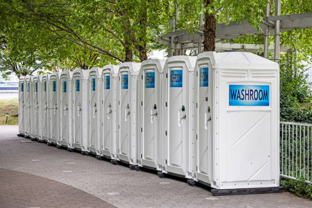Best Luxury portable toilet rental  in Wilton, IA
